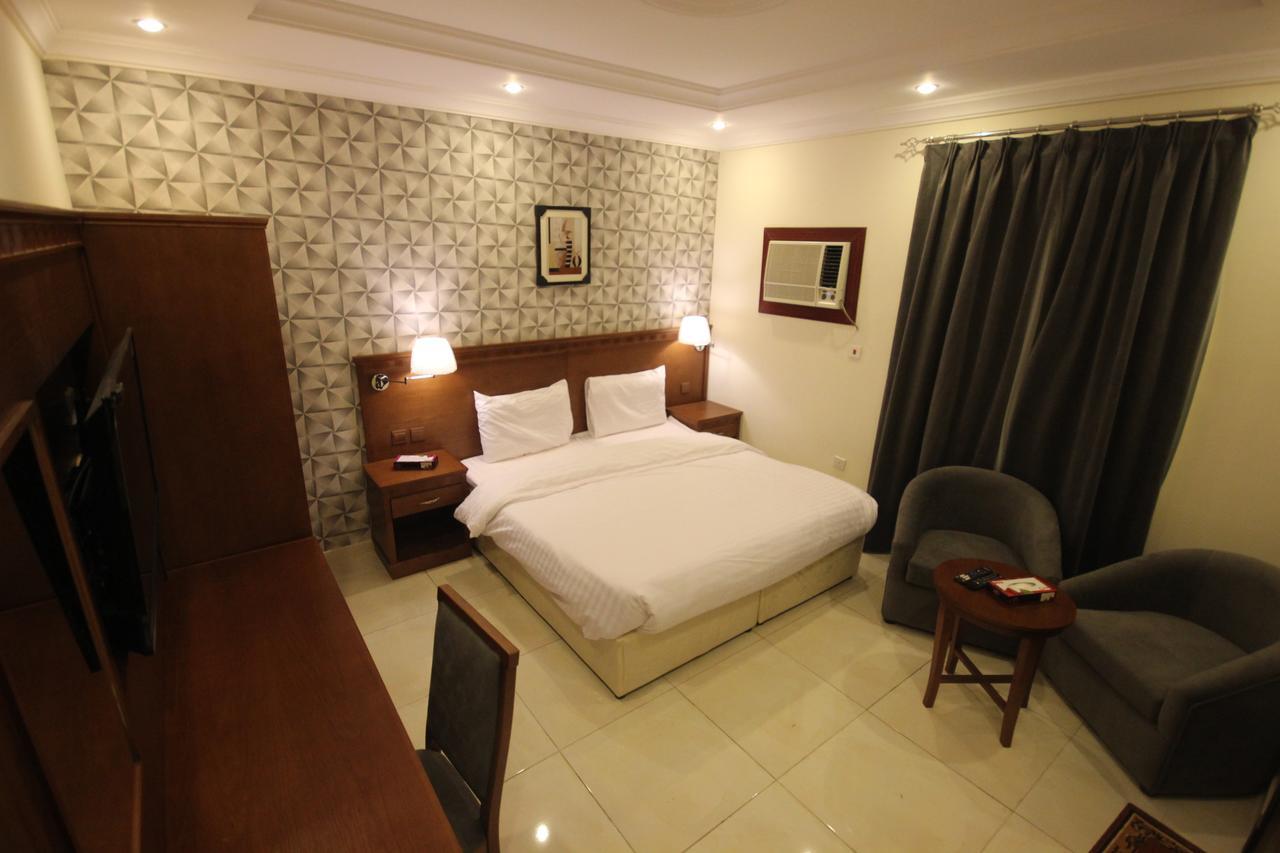 Al-Salamah - Lamasat Palace Suites Dżedda Zewnętrze zdjęcie
